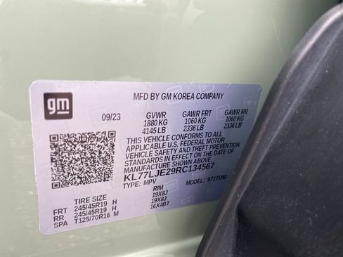 Certified 2024 Chevrolet Trax RS w/ Sunroof Package FWD image 26