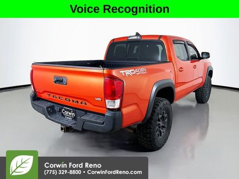 Used 2017 Toyota Tacoma TRD Off-Road w/ Tow Package AWD/4WD image 7