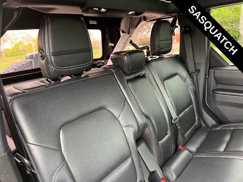 Used 2025 Ford Bronco Big Bend w/ Black Diamond Package AWD/4WD image 33