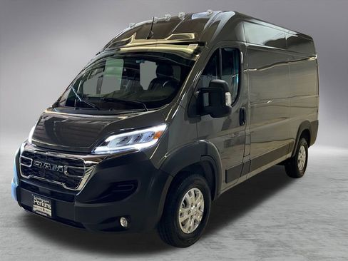 New 2025 RAM ProMaster 1500 w/ Quick Order Package 22G SLT image 6