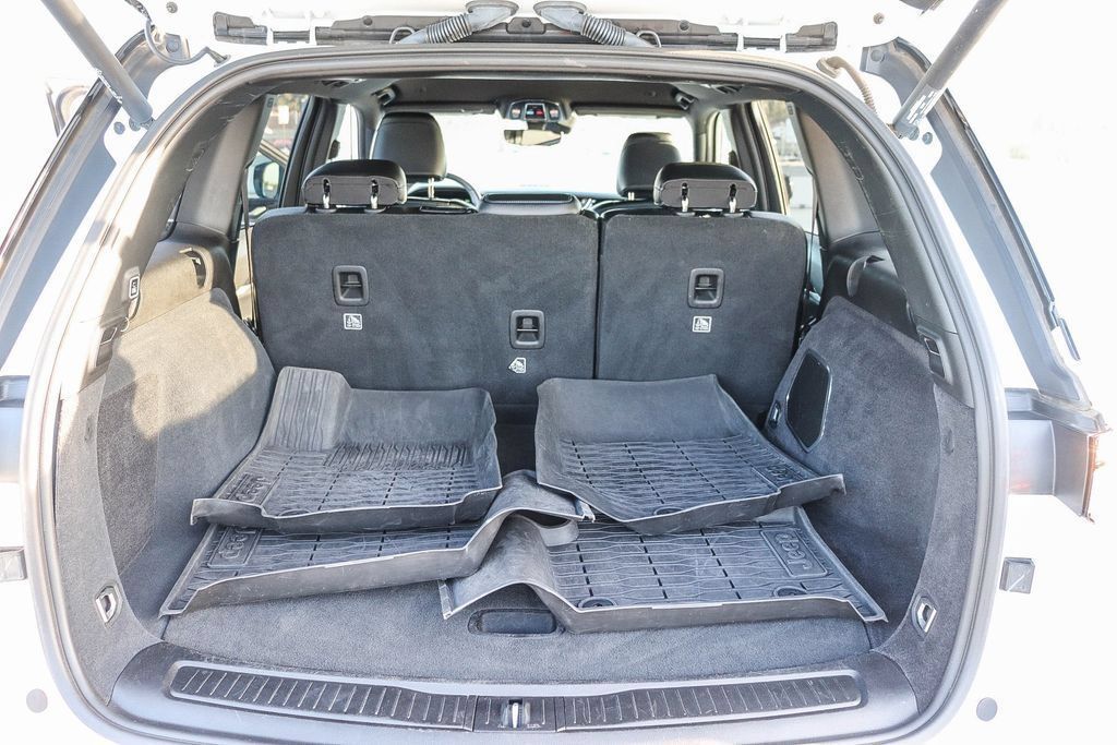 Used 2024 Jeep Grand Cherokee Trailhawk AWD/4WD image 38