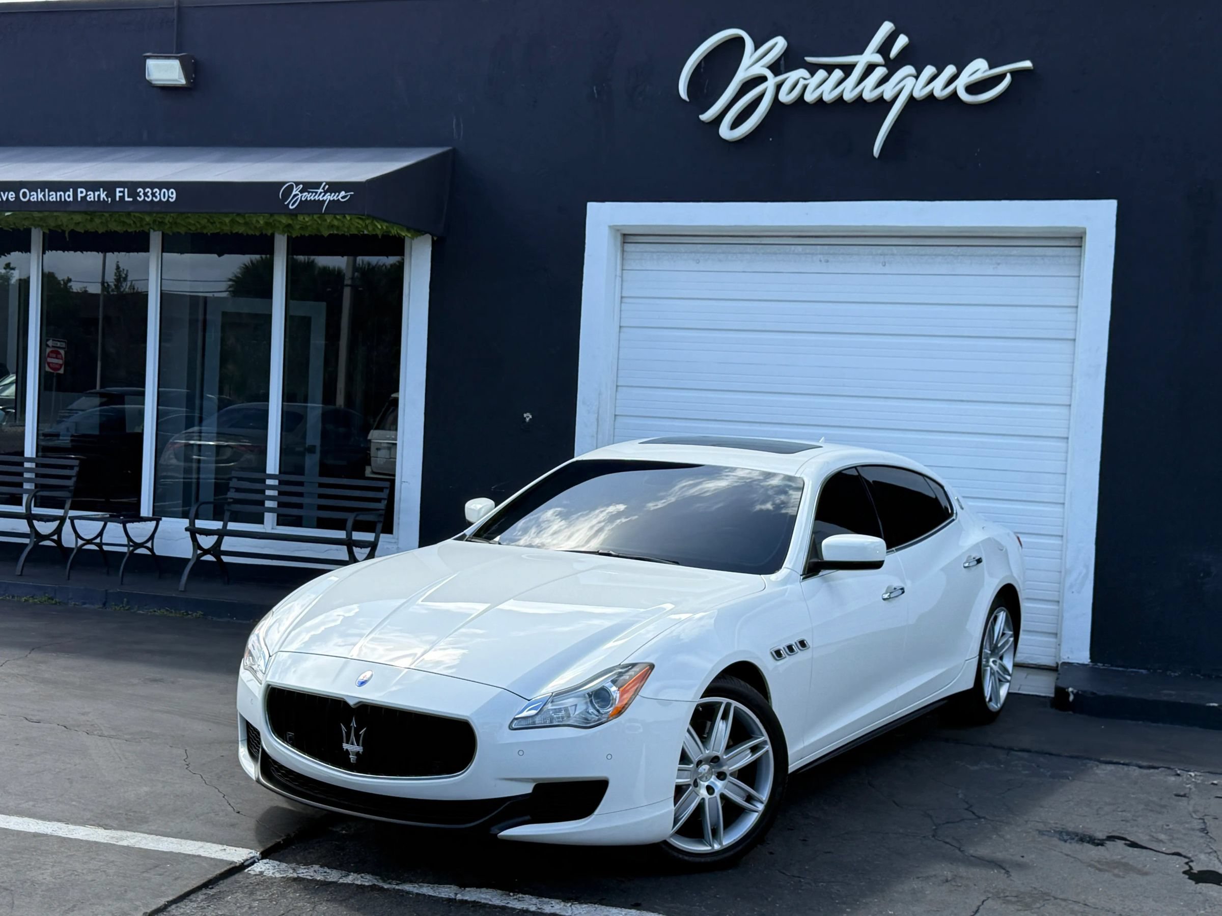 Used 2015 Maserati Quattroporte S Q4 AWD/4WD image 47