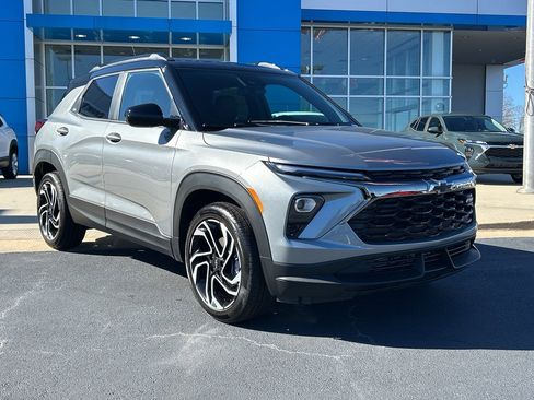 New 2026 Chevrolet TrailBlazer RS w/ Driver Confidence Package image 4