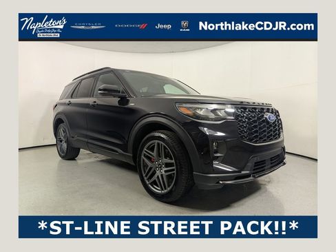 Used 2025 Ford Explorer ST-Line w/ ST-Line Street Pack image 1