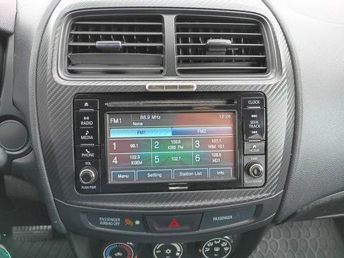 Used 2015 Mitsubishi Outlander Sport ES image 25