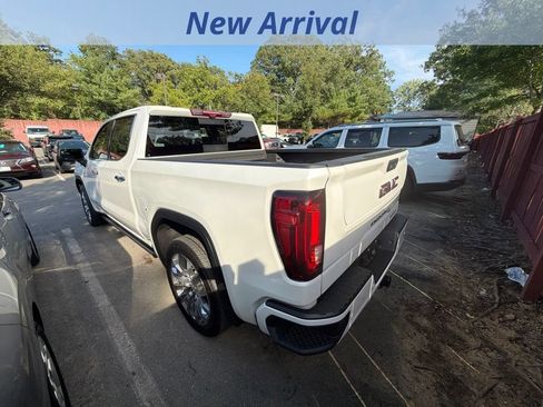 Used 2024 GMC Sierra 1500 Denali w/ Denali Reserve Package AWD/4WD image 9