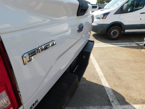 Used 2017 Ford F150 XL w/ XL Power Equipment Group AWD/4WD image 14