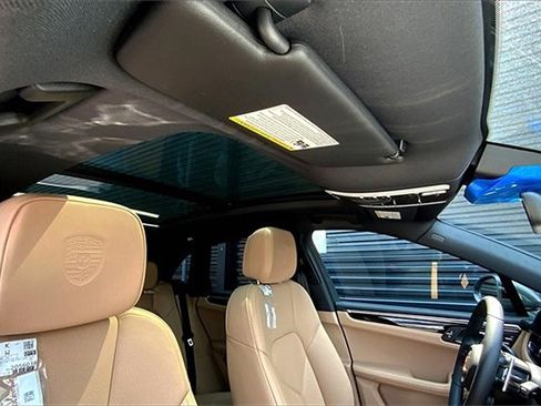 New 2025 Porsche Macan Turbo image 32