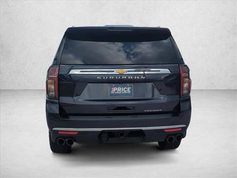 Used 2023 Chevrolet Suburban Premier RWD image 7