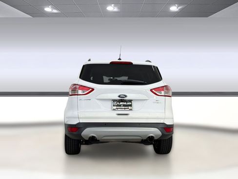 Used 2015 Ford Escape SE w/ Equipment Group 201A FWD image 10