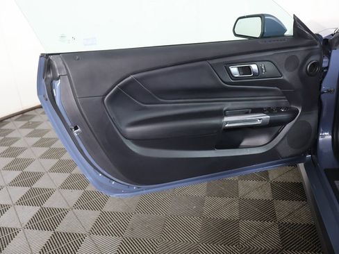 Used 2025 Ford Mustang Premium image 27