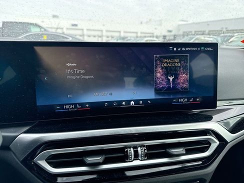 Used 2024 BMW i4 xDrive40i image 15