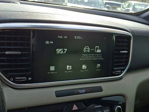 Used 2021 Kia Sportage S w/ S FWD Premium Package image 22