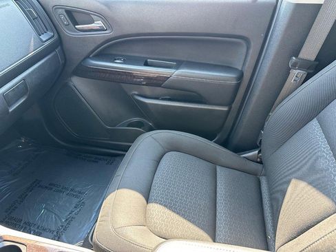 Used 2019 GMC Canyon SLE AWD/4WD image 21