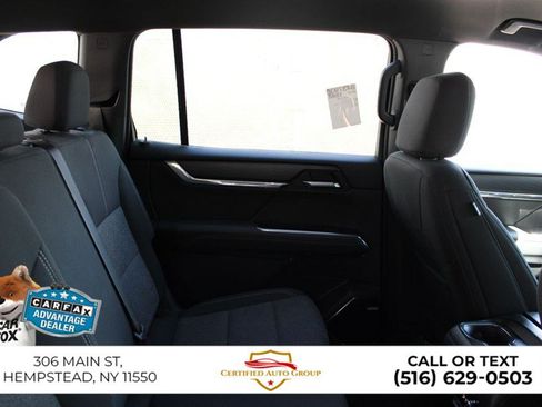 Used 2025 GMC Acadia Elevation FWD image 23