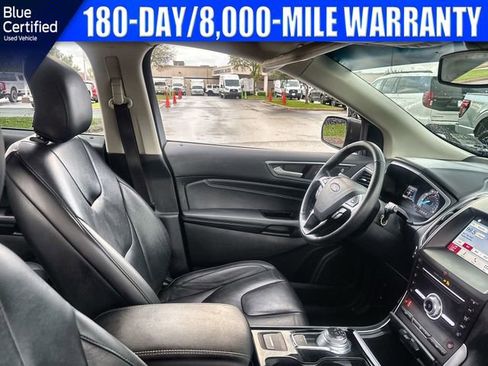 Used 2019 Ford Edge Titanium image 18