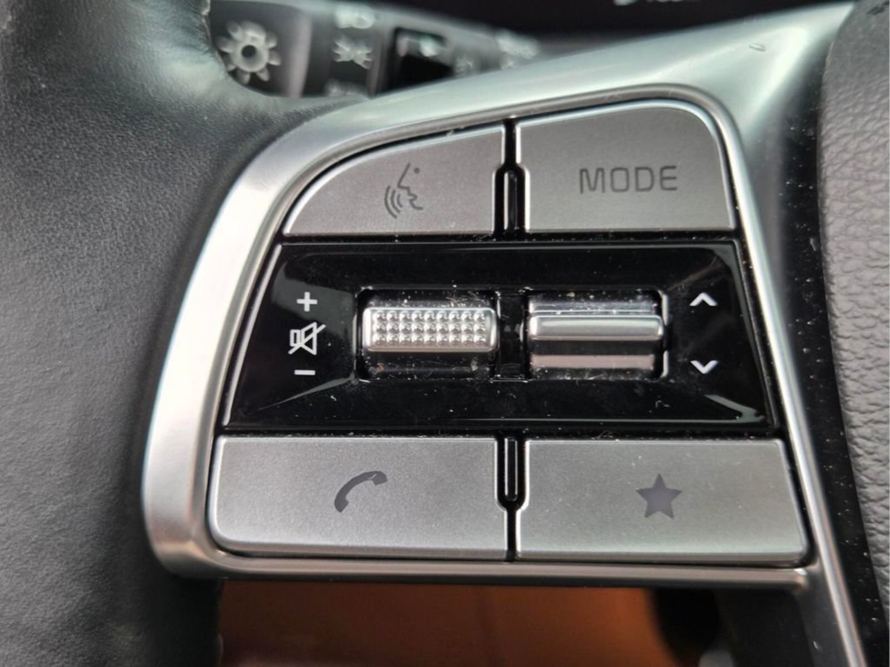 Used 2025 Kia Telluride SX Prestige X-Line AWD/4WD image 30