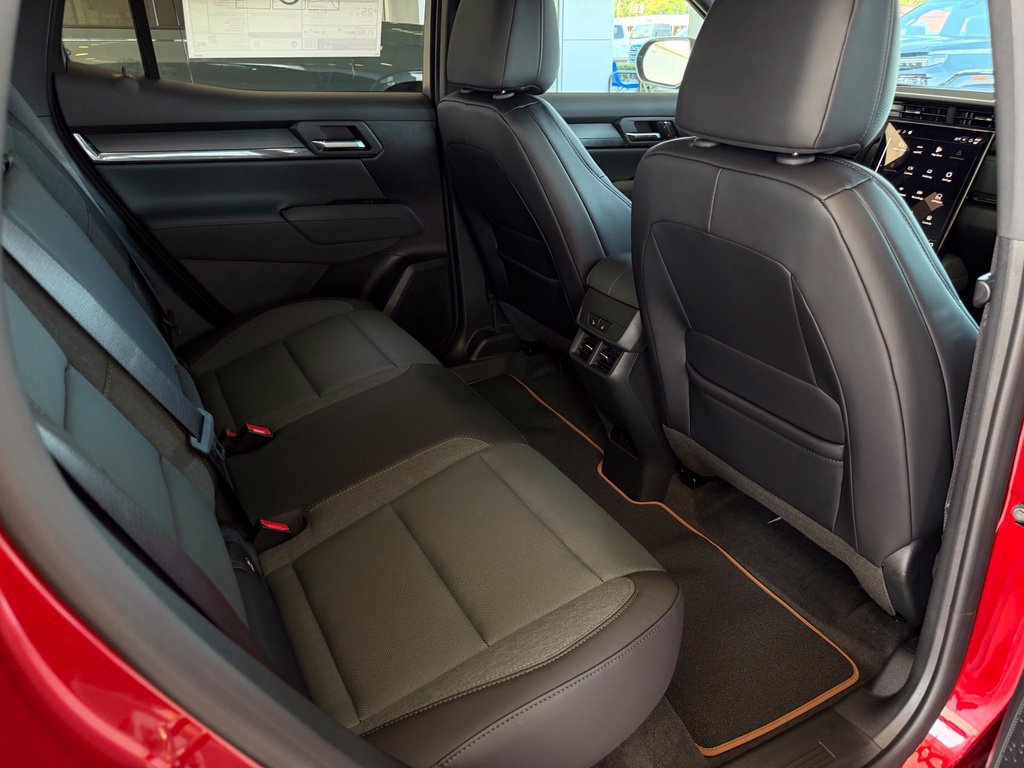 Used 2027 GMC Terrain AT4 w/ Convenience Package III AWD/4WD image 20