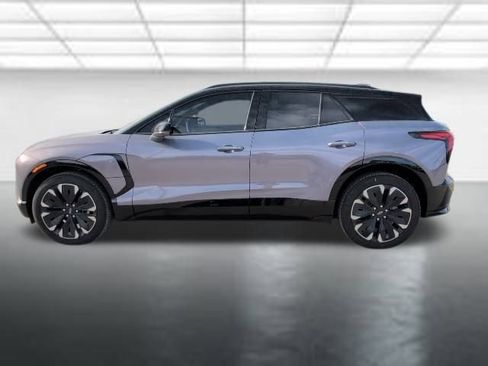 New 2025 Chevrolet Blazer EV RS image 31