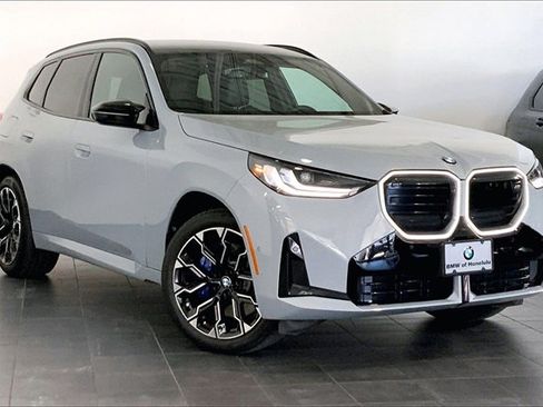 Used 2025 BMW X3 M50 w/ Premium Package image 2