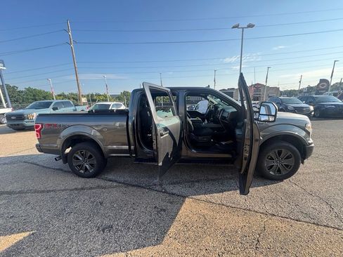 Used 2018 Ford F150 XLT w/ Equipment Group 302A Luxury AWD/4WD image 8