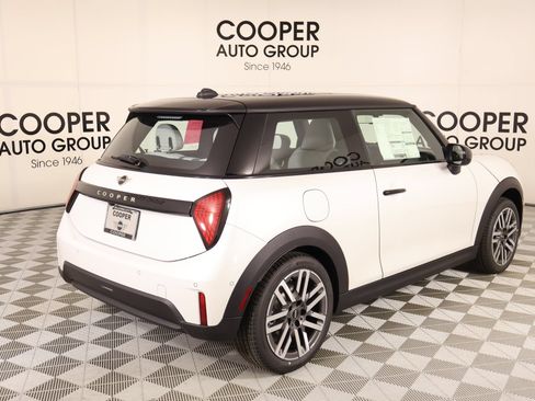 New 2026 MINI Cooper 2-Door Hardtop FWD image 19