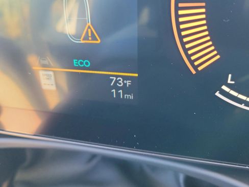 New 2026 Hyundai Tucson Blue SE image 24