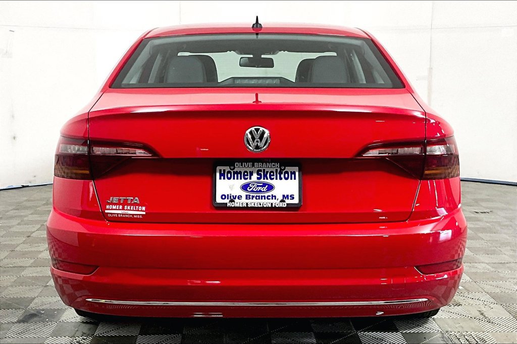 Used 2019 Volkswagen Jetta SE FWD image 4