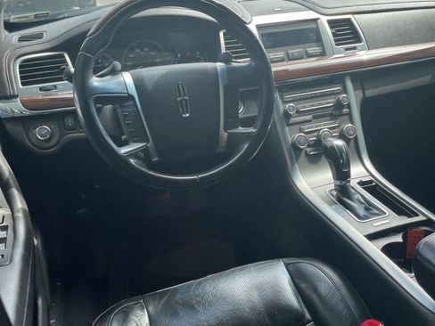 Used 2010 Lincoln MKS FWD image 13
