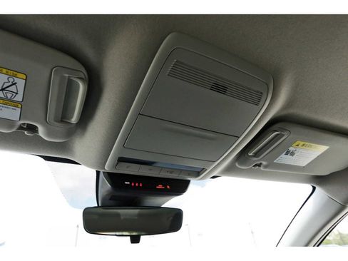 Used 2023 MAZDA CX-30 AWD 2.5 S w/ Preferred Package image 21