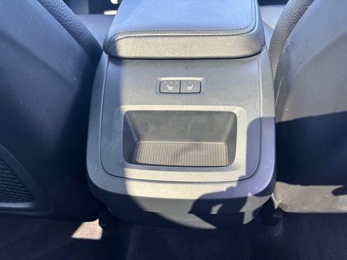 Used 2024 Volvo XC60 B5 Plus w/ Climate Package AWD/4WD image 22
