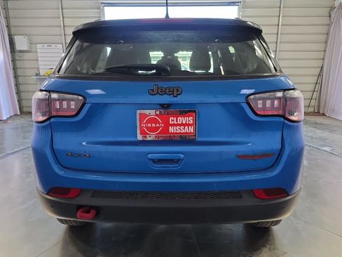 Used 2024 Jeep Compass Trailhawk AWD/4WD image 8
