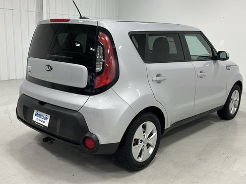 Used 2016 Kia Soul image 6