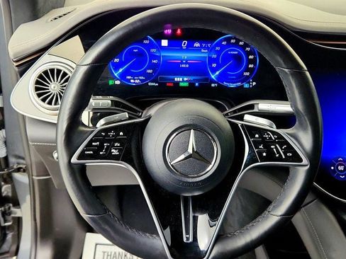 Used 2023 Mercedes-Benz EQS 580 4MATIC SUV image 13