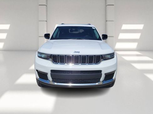 Used 2021 Jeep Grand Cherokee L Limited image 2