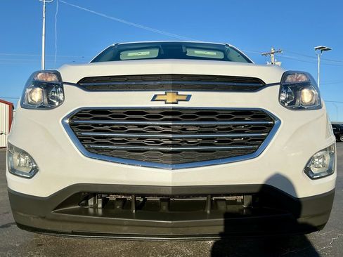 Used 2017 Chevrolet Equinox Premier w/ Enhanced Convenience Package image 9