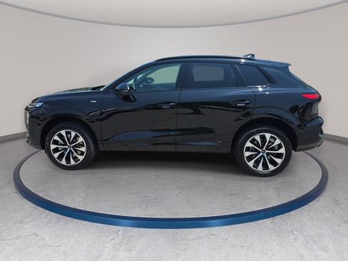 New 2026 Audi Q3 quattro 2.0T AWD/4WD image 8