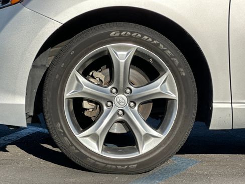 Used 2013 Toyota Venza Limited w/ Tow Prep Pkg image 25