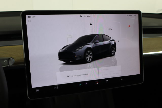Used 2023 Tesla Model Y 2WD image 22
