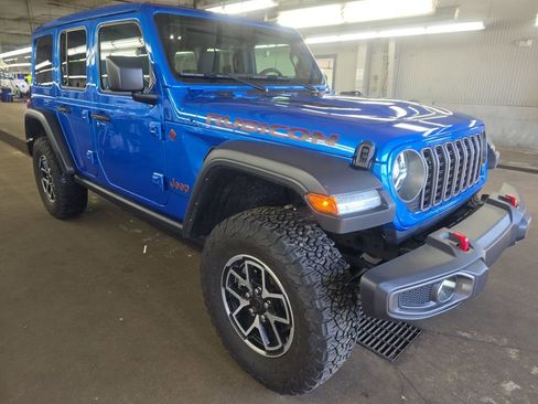 Used 2025 Jeep Wrangler Unlimited Rubicon image 1