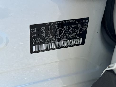 Used 2025 Subaru Ascent Premium AWD/4WD image 33