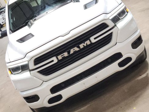 Used 2022 RAM 1500 Laramie AWD/4WD image 19