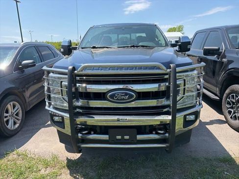 Used 2020 Ford F250 XLT w/ XLT Premium Package AWD/4WD image 2