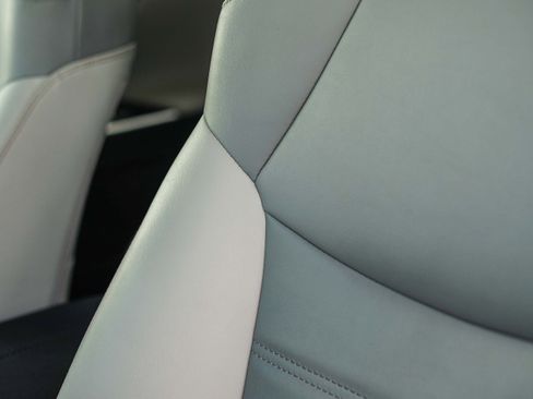 Certified 2019 Toyota RAV4 Limited w/ Carpet Mat Package image 28