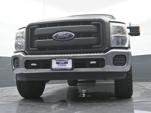 Used 2011 Ford F250 XLT w/ Chrome Pkg RWD image 37