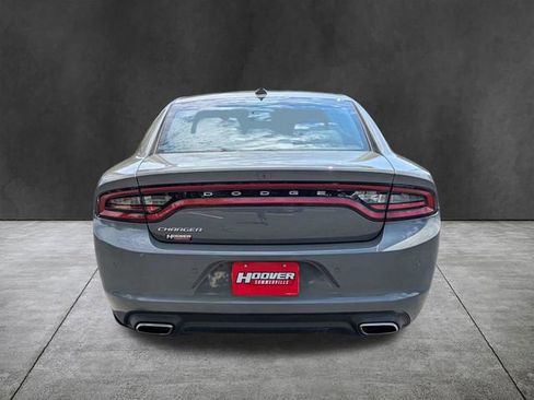 Used 2023 Dodge Charger SXT RWD image 5