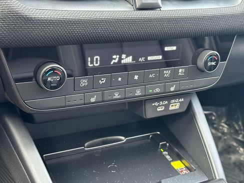 New 2026 Subaru Outback Limited AWD/4WD image 24