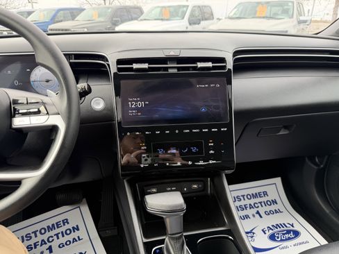 Used 2024 Hyundai Santa Cruz Night image 10