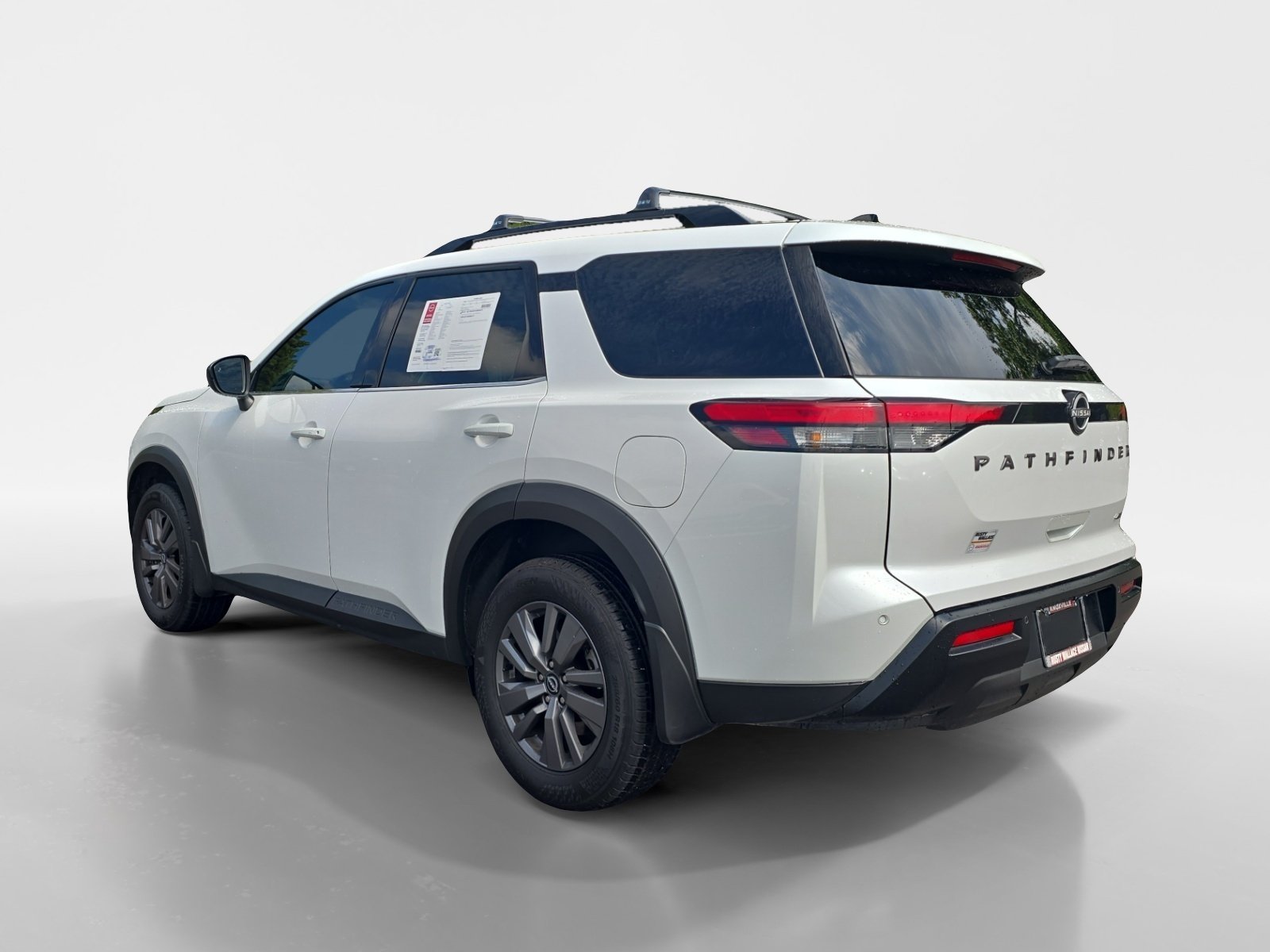 Certified 2026 Nissan Pathfinder SV AWD/4WD image 3