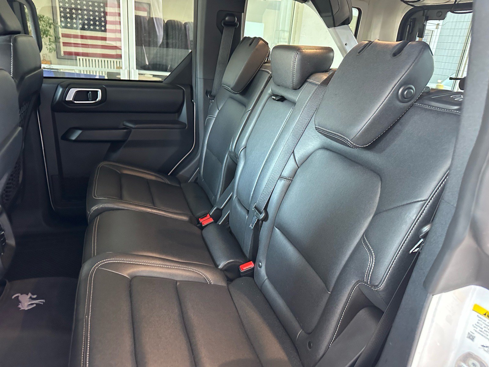 Used 2026 Ford Bronco Badlands w/ Sasquatch Package AWD/4WD image 24